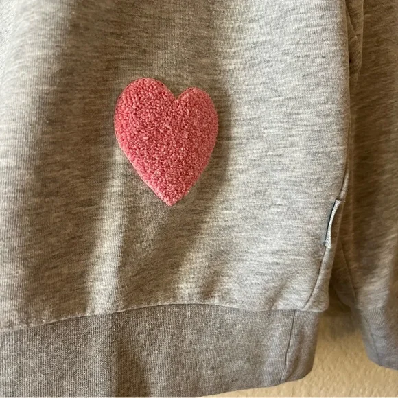 ZHRILL Grey Cotton Sweatshirt Sweater with Heart Appliqués size Small - Picture 3 of 8